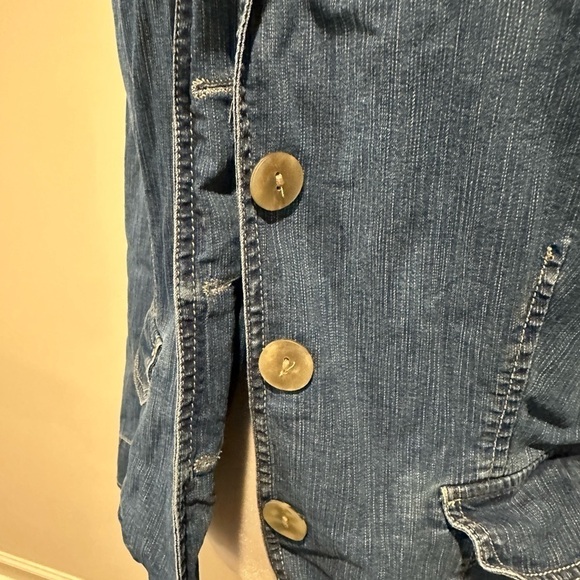 Size Large Western Denim Jean jacket Winter Fall Autumn Closet staple - Picture 4 of 7